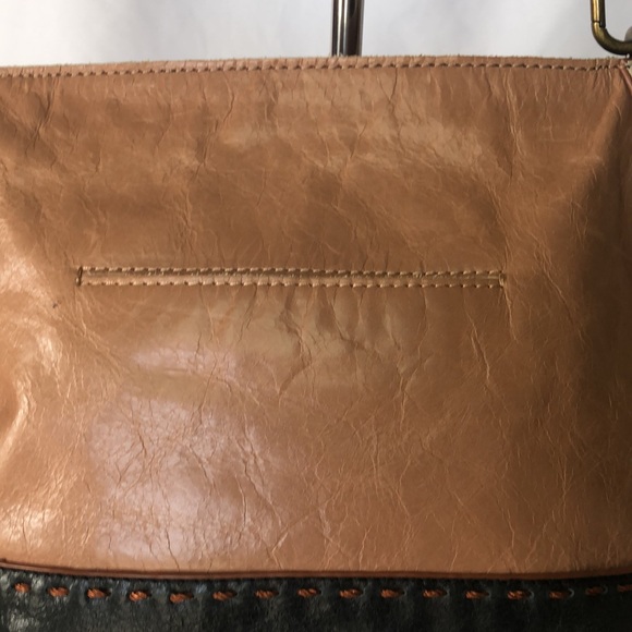 THE SAK tan, cream, and navy blue genuine leather shoulder bag. Braided strap. - Picture 6 of 14